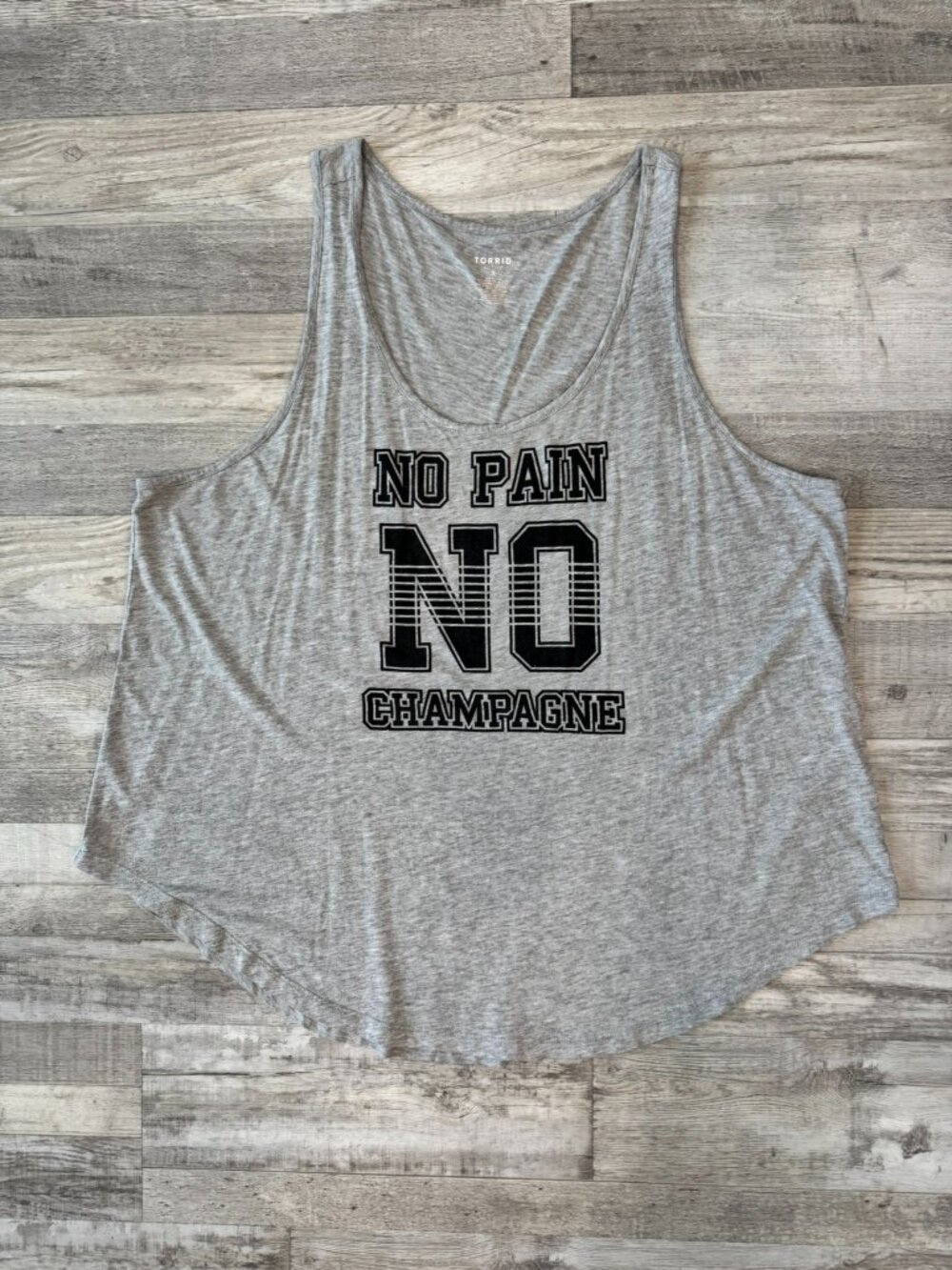 Torrid Active Grey Sleeveless "No Pain No Champagne" Top Size 3X I42 - Picture 1 of 5